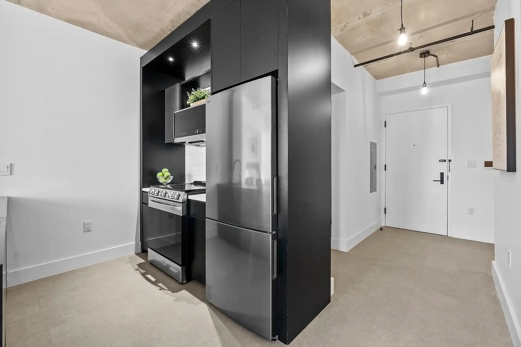 IRON65 65 McWhorter St Newark, NJ