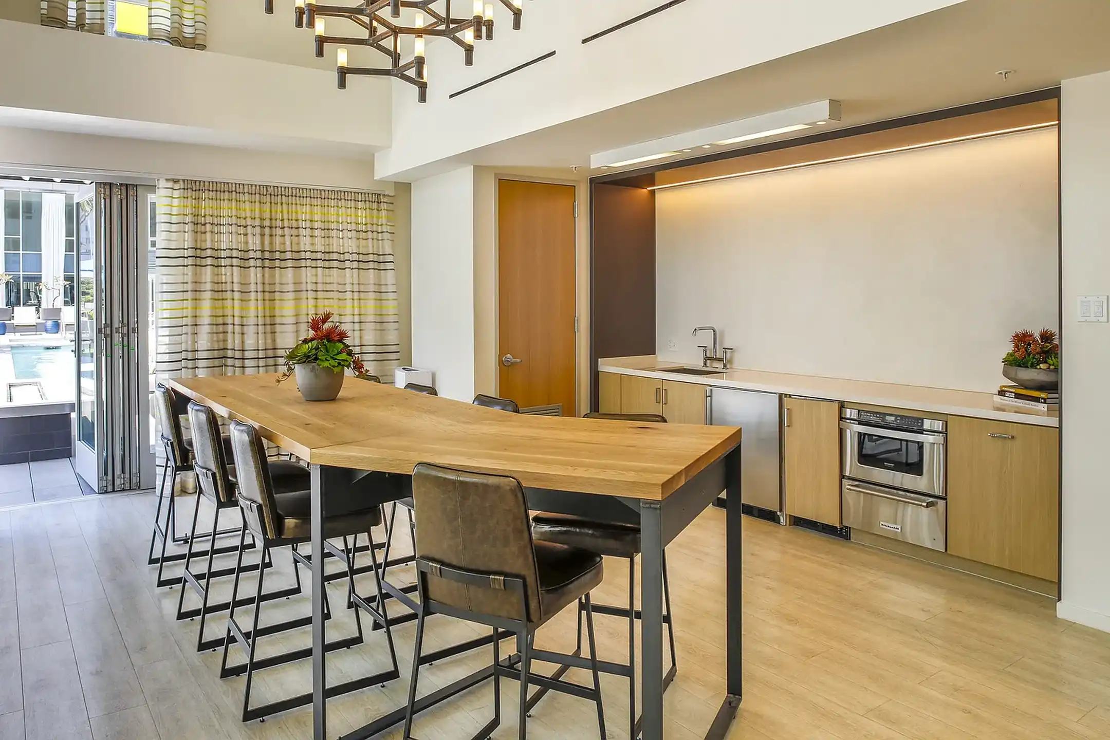 Mresidences olympic & olive