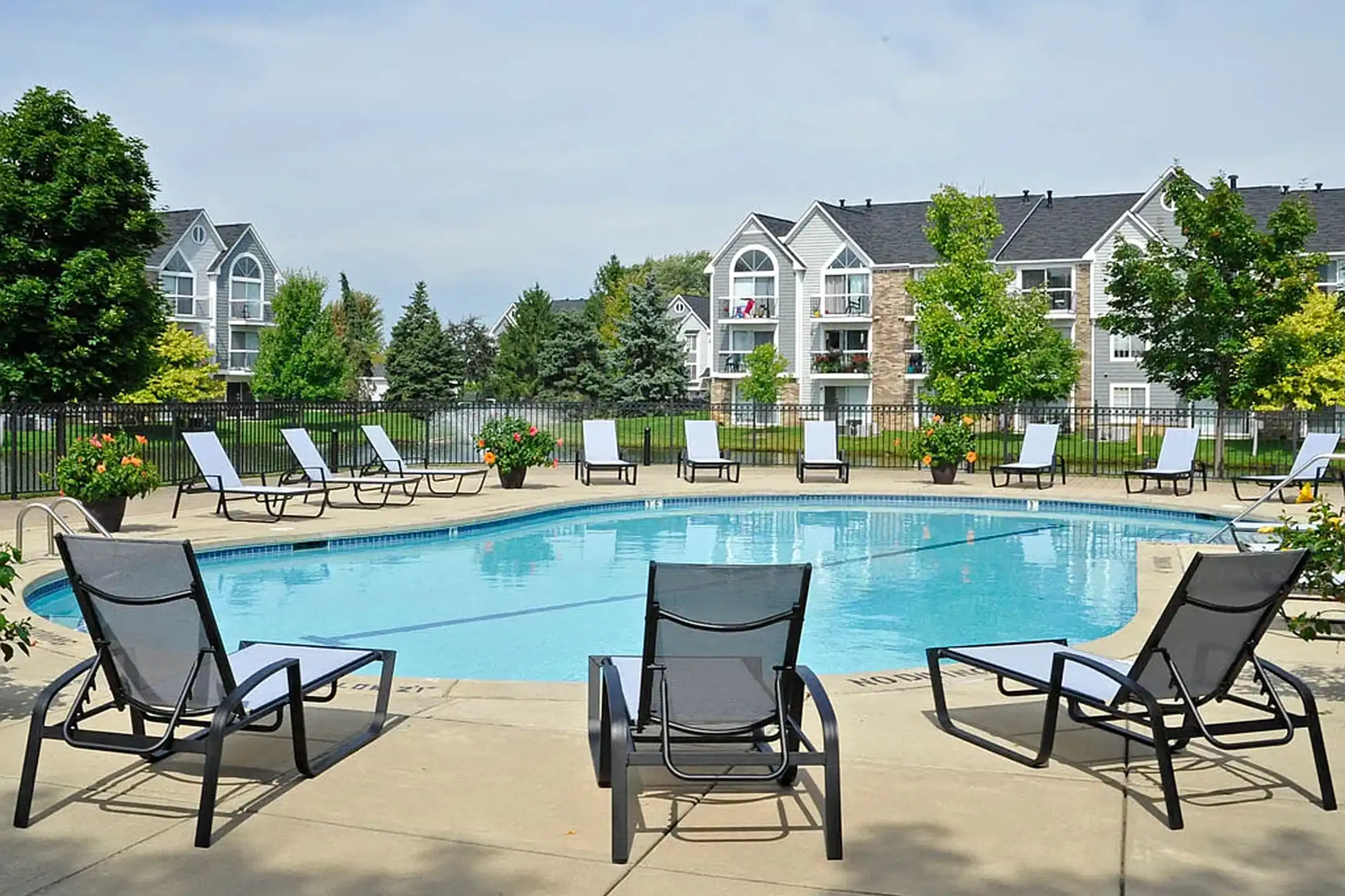 Hillside Apartments - 31071 Lakeview Blvd - Wixom, MI | Rent.