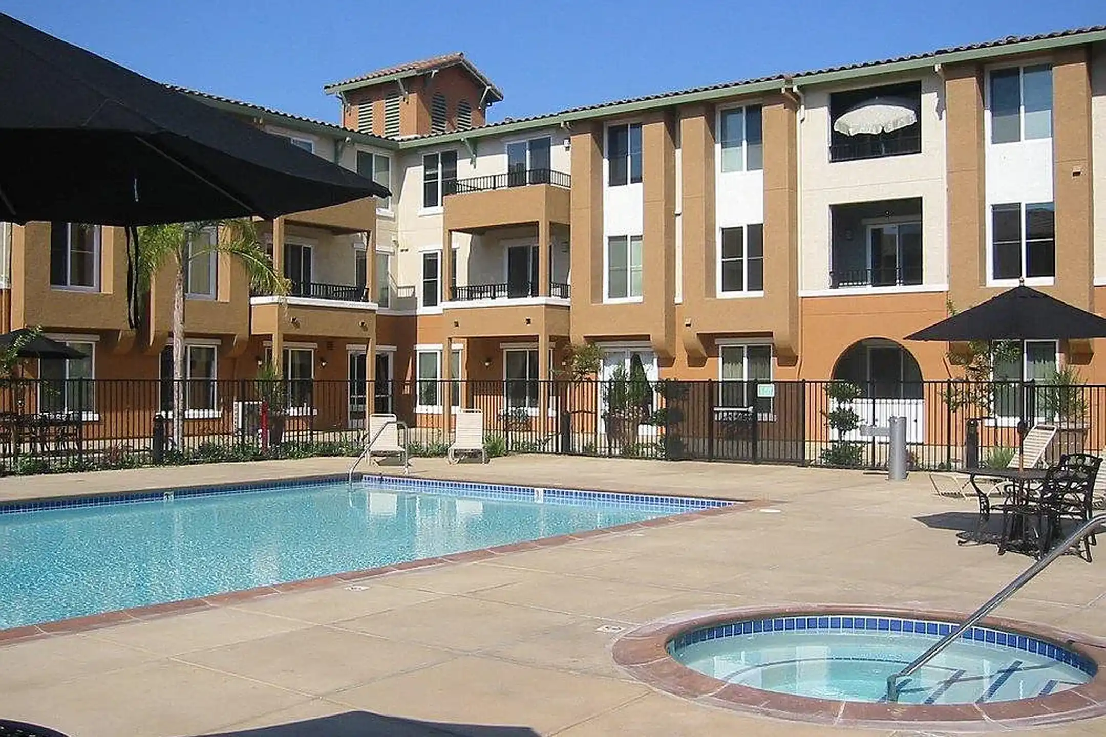 Summer Breeze 200 Lewis Rd San Jose, CA