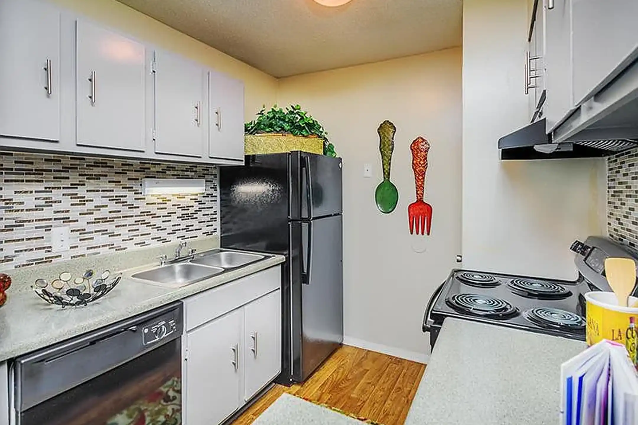 Notch Rd Palmetto Regional Emergency Hospital For Animals The Park