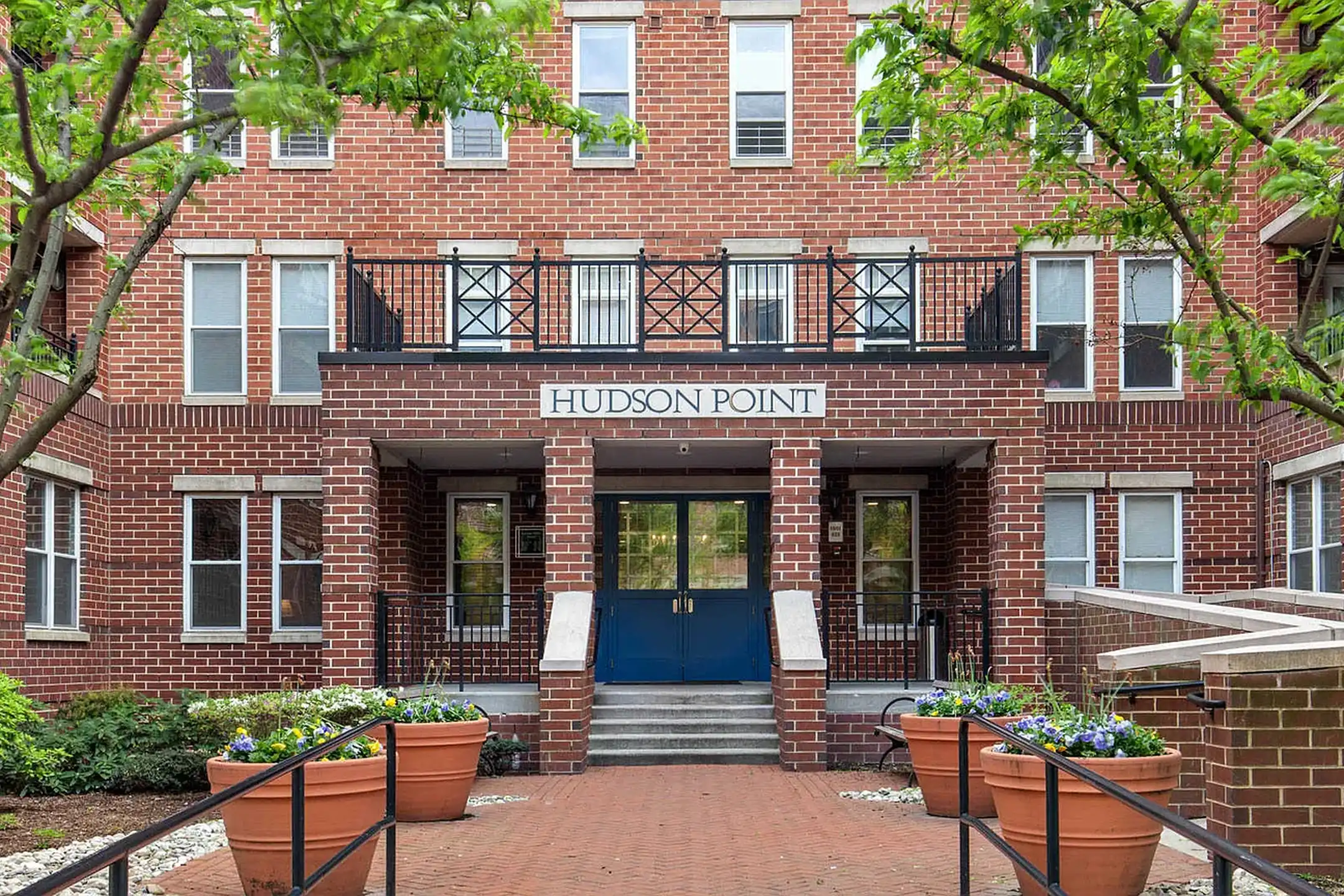 Hudson Point 131 Dudley St Jersey City, NJ