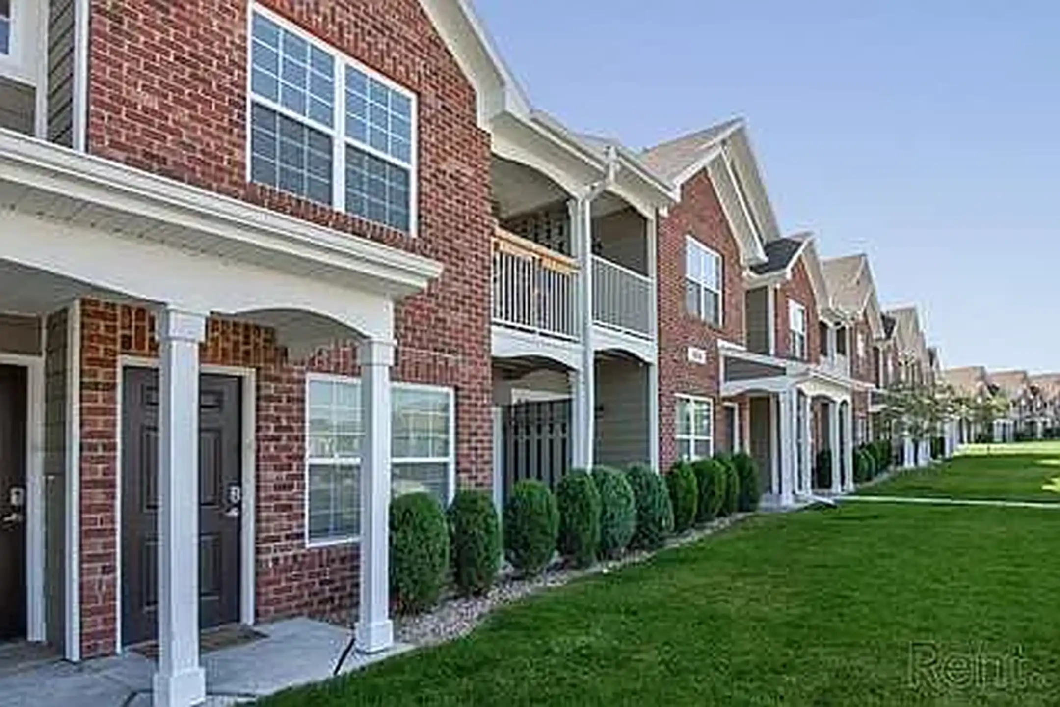 Appleton Apartments - 8600 Leighton Ave - Lincoln, NE | Rent.