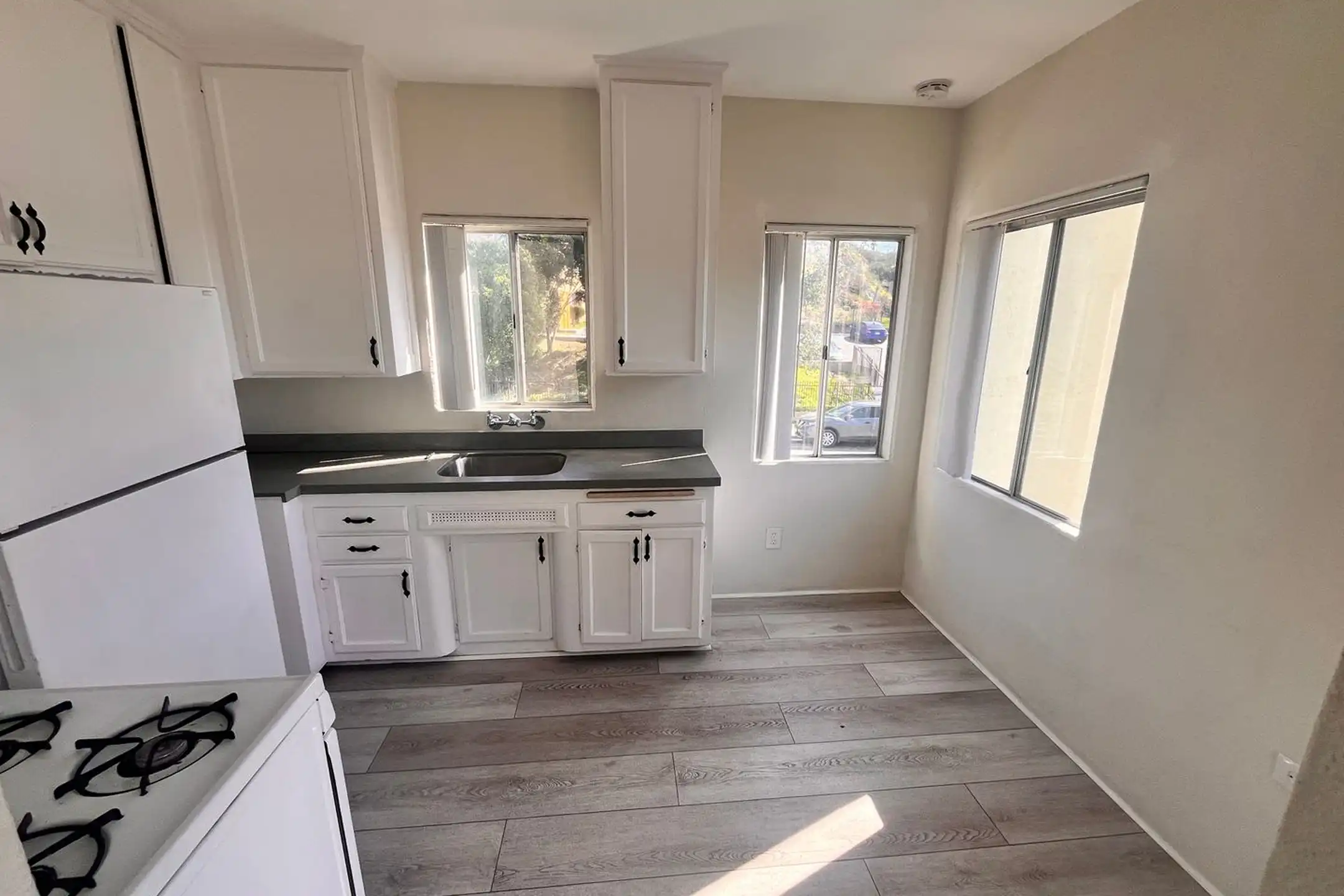 5011 Auburn Dr unit 5011-C San Diego, CA