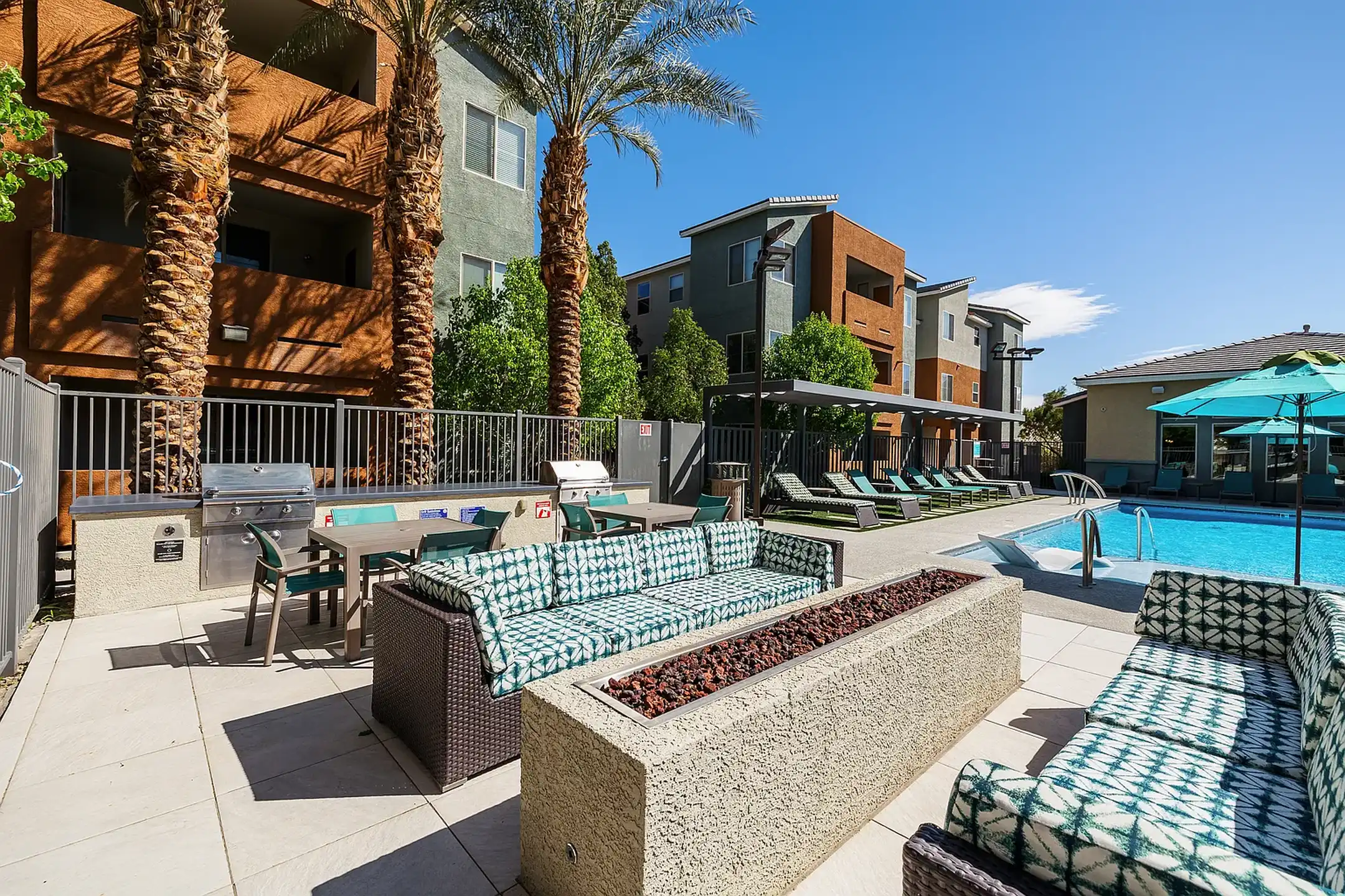 SOLANA APARTMENT HOMES - 8960 W Post Rd - Las Vegas, NV | Rent.