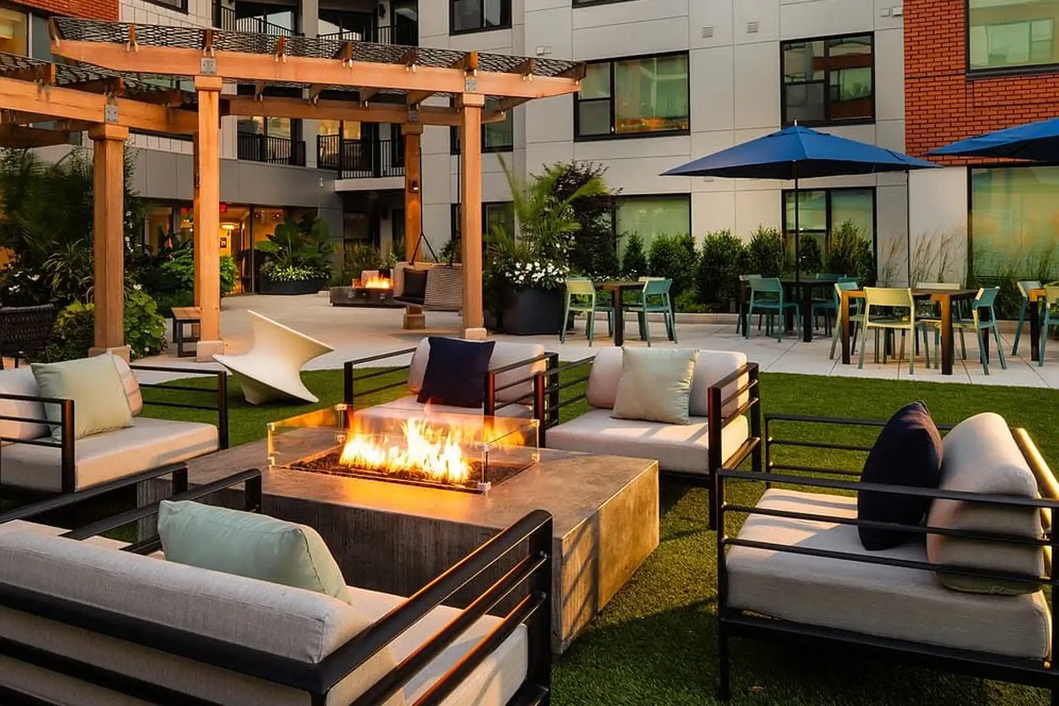 Avalon Brighton 139 Washington St Boston, MA