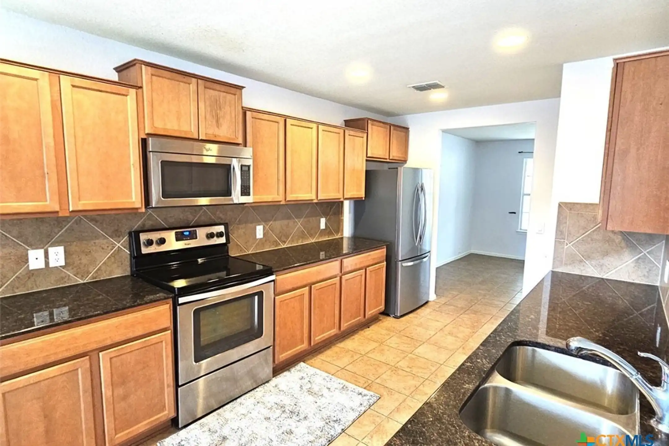 1308 Red Barn Run Schertz, TX