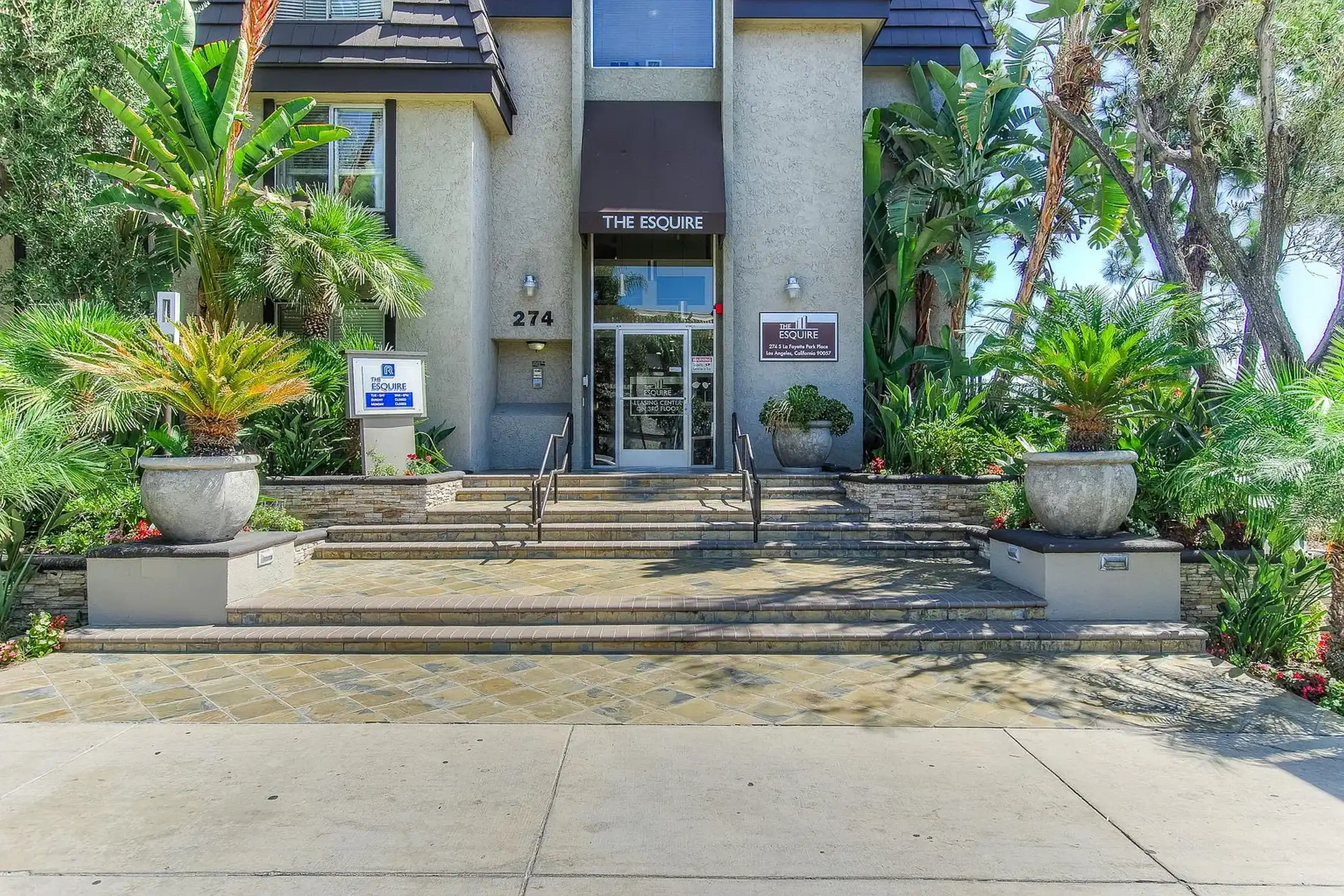 The Esquire - 274 S La Fayette Park Pl - Los Angeles, CA | Rent.