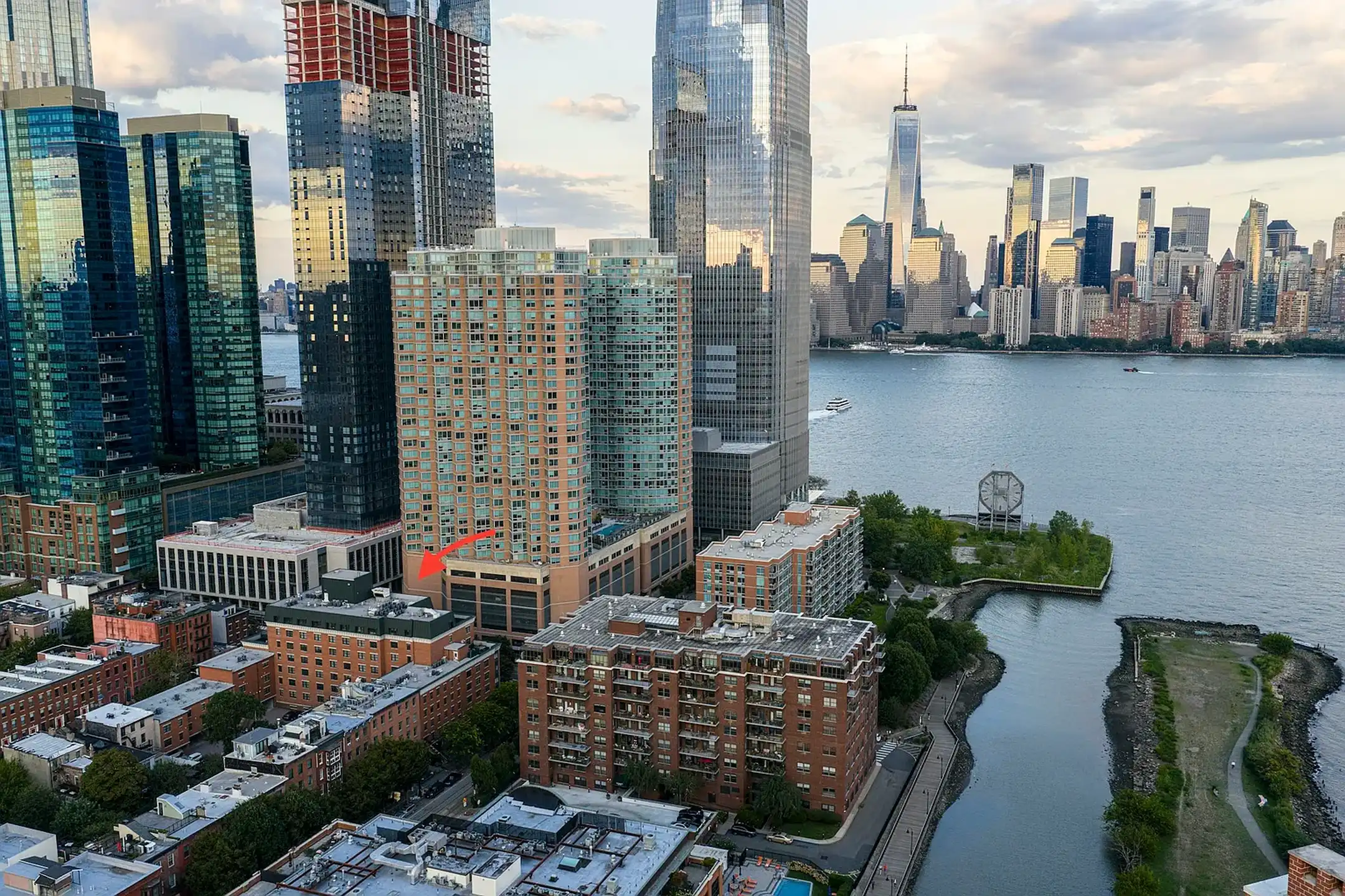 Essex Commons 39 Greene St Jersey City, NJ