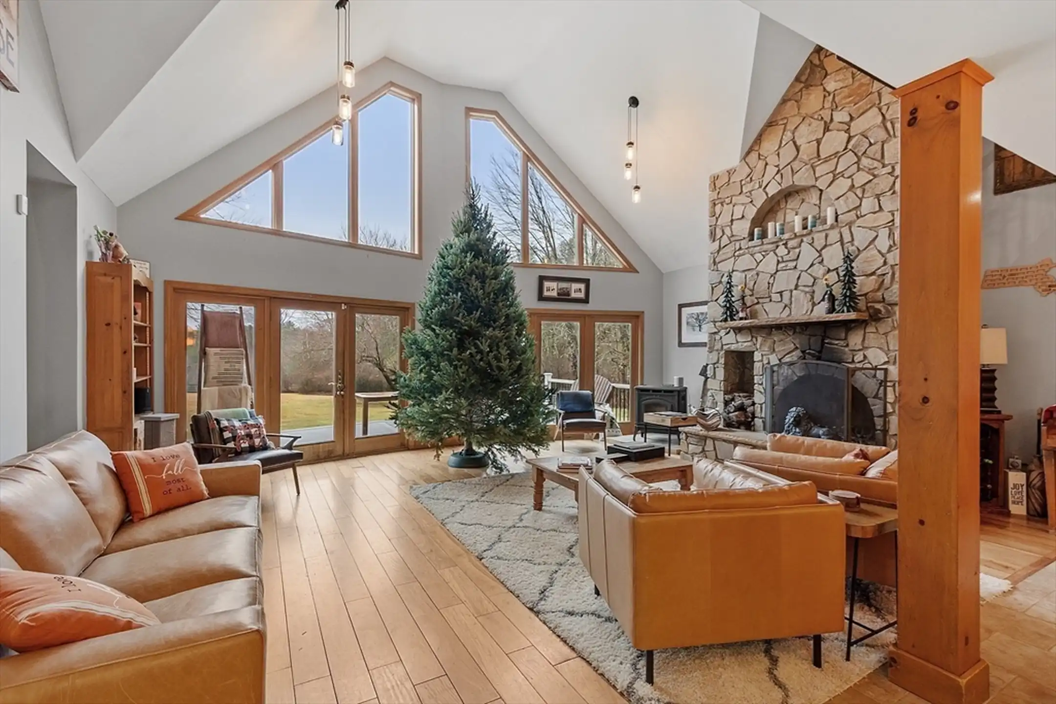 287 Chapman Rd unit 1 - Barre, MA | Rent.