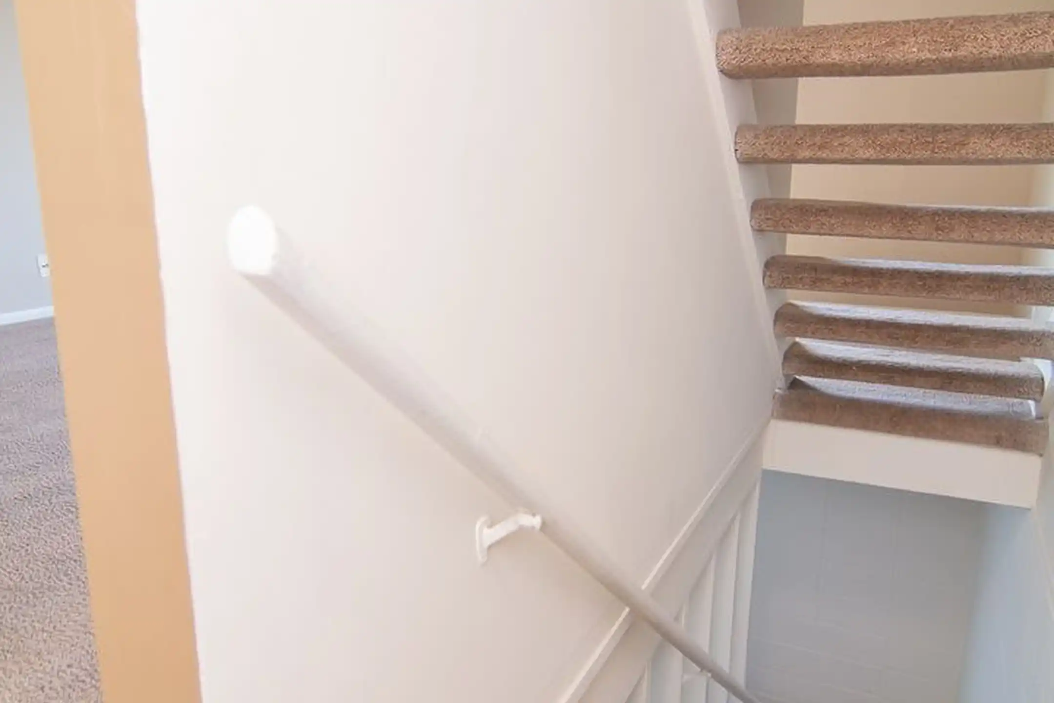 556 N 88th Plaza unit 8826W Omaha, NE