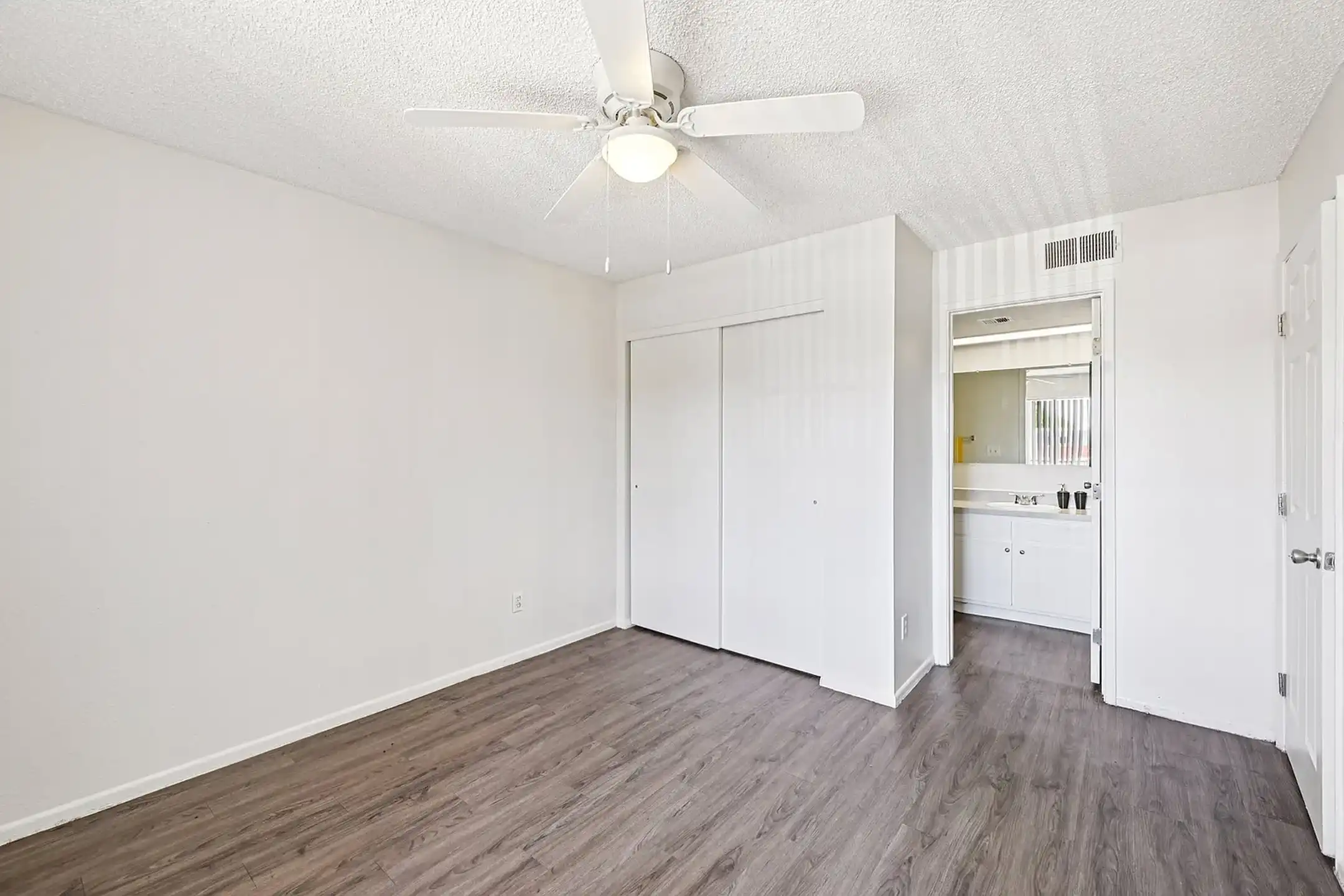 Solano - 5350 N 17th Ave - Phoenix, AZ | Rent.