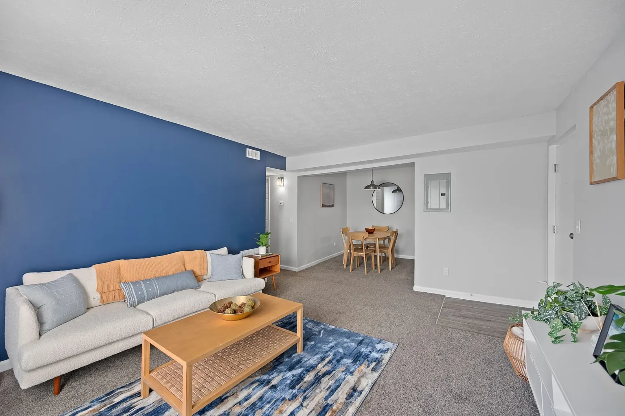The Apex - 5293 Knoll Ct - Cincinnati, OH | Rent.