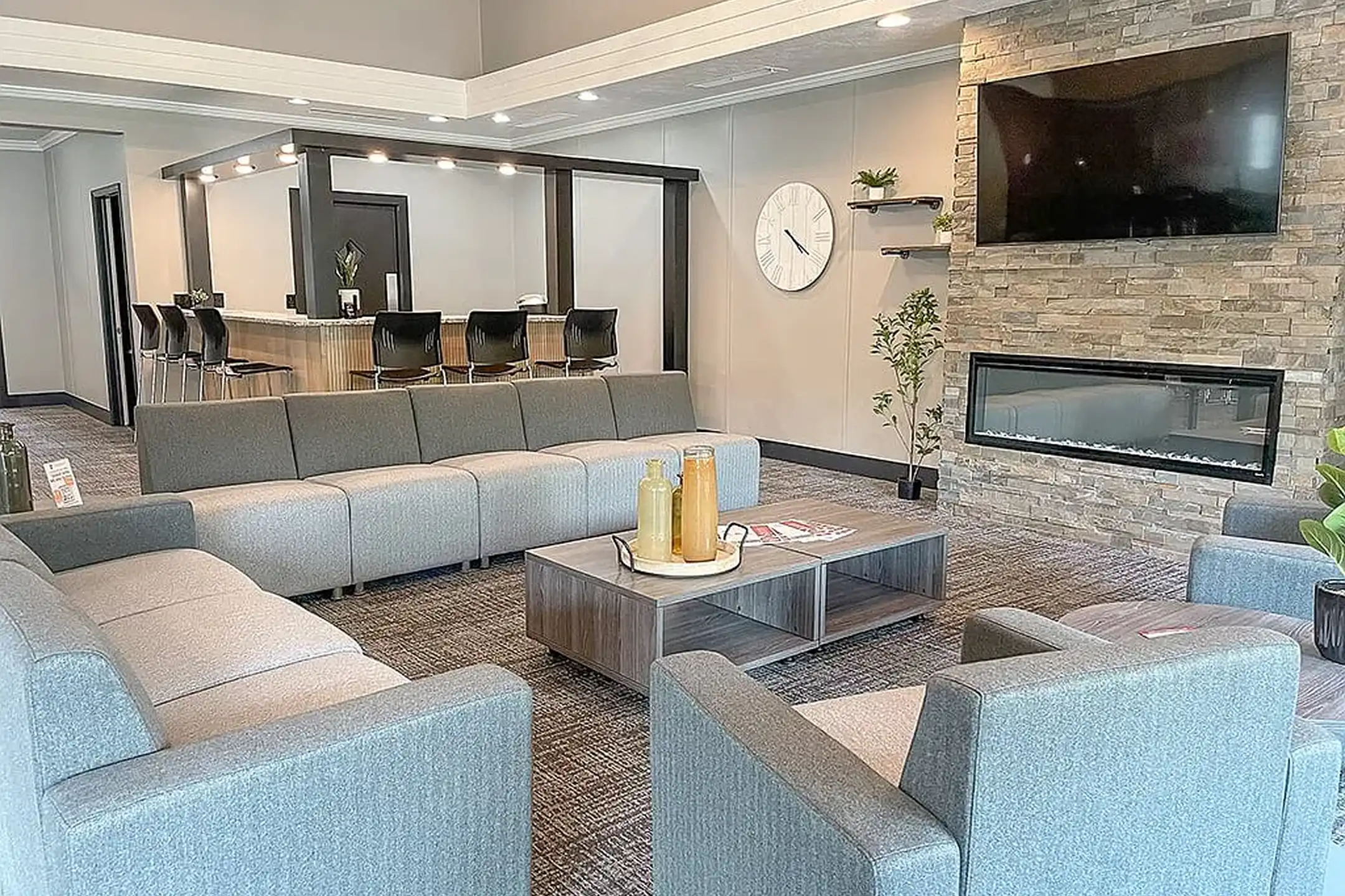The Preserve at Woodland - 2351 Valleywood Dr SE - Grand Rapids, MI | Rent.