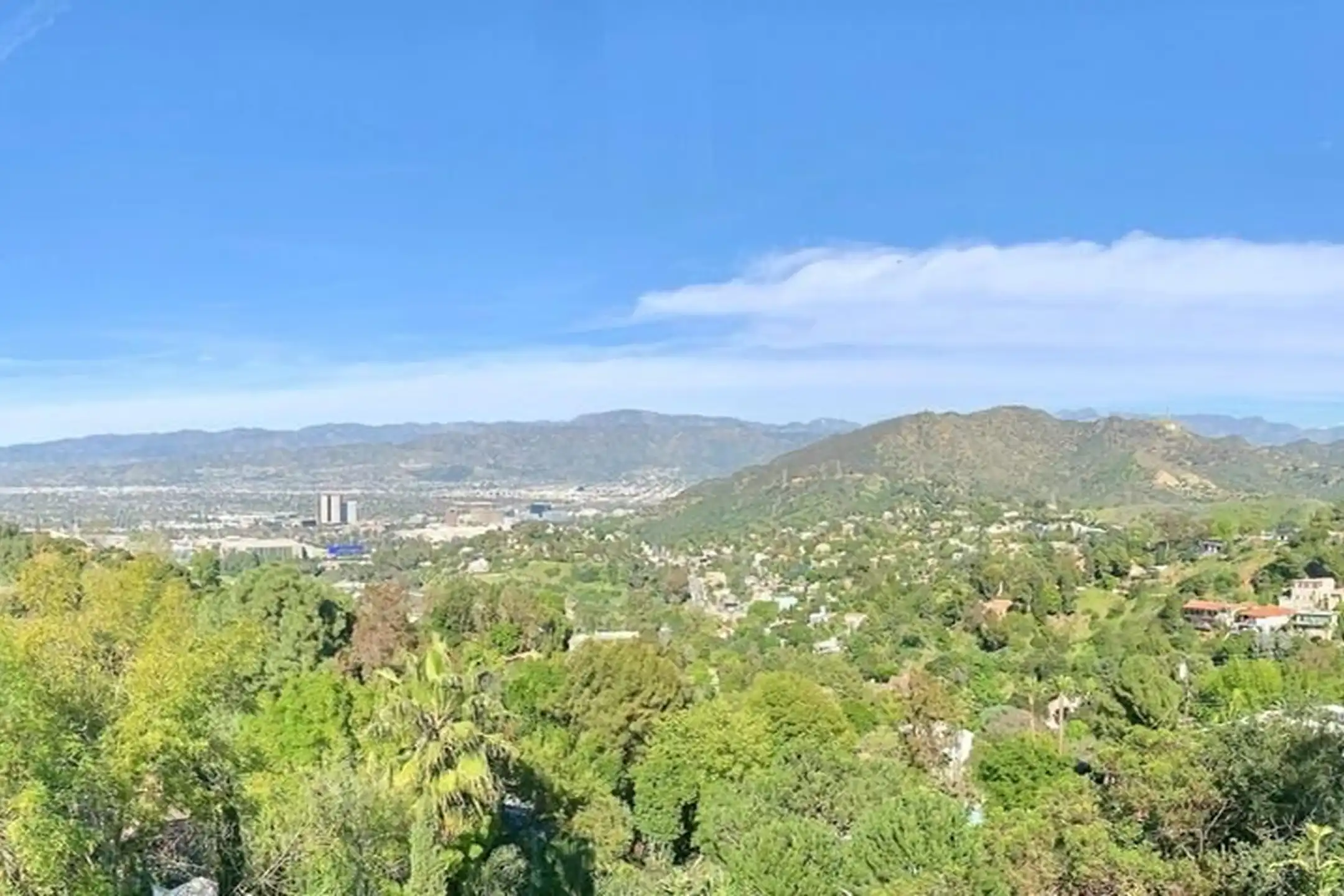 7353 Pyramid Pl - Los Angeles, CA | Rent.