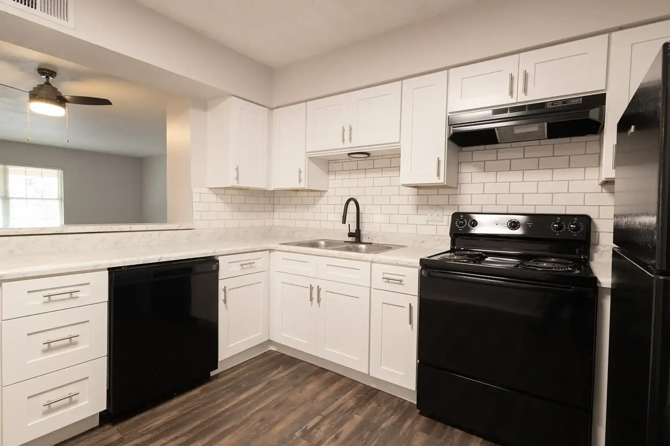 The Sycamores Apartments - 7913 Ella Dobbs Ln - Indianapolis, IN