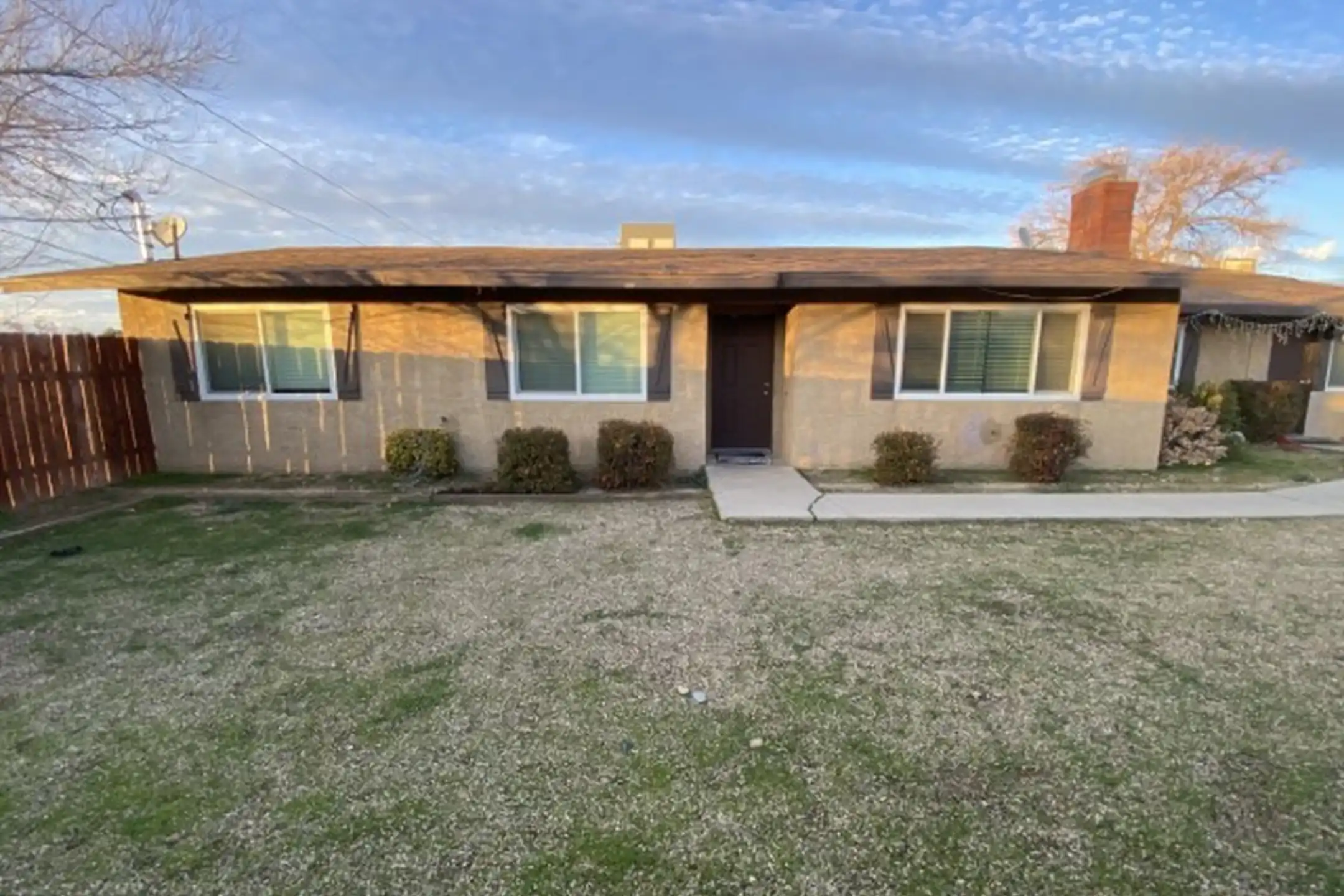 13192 Navajo Rd unit 3 - Apple Valley, CA | Rent.