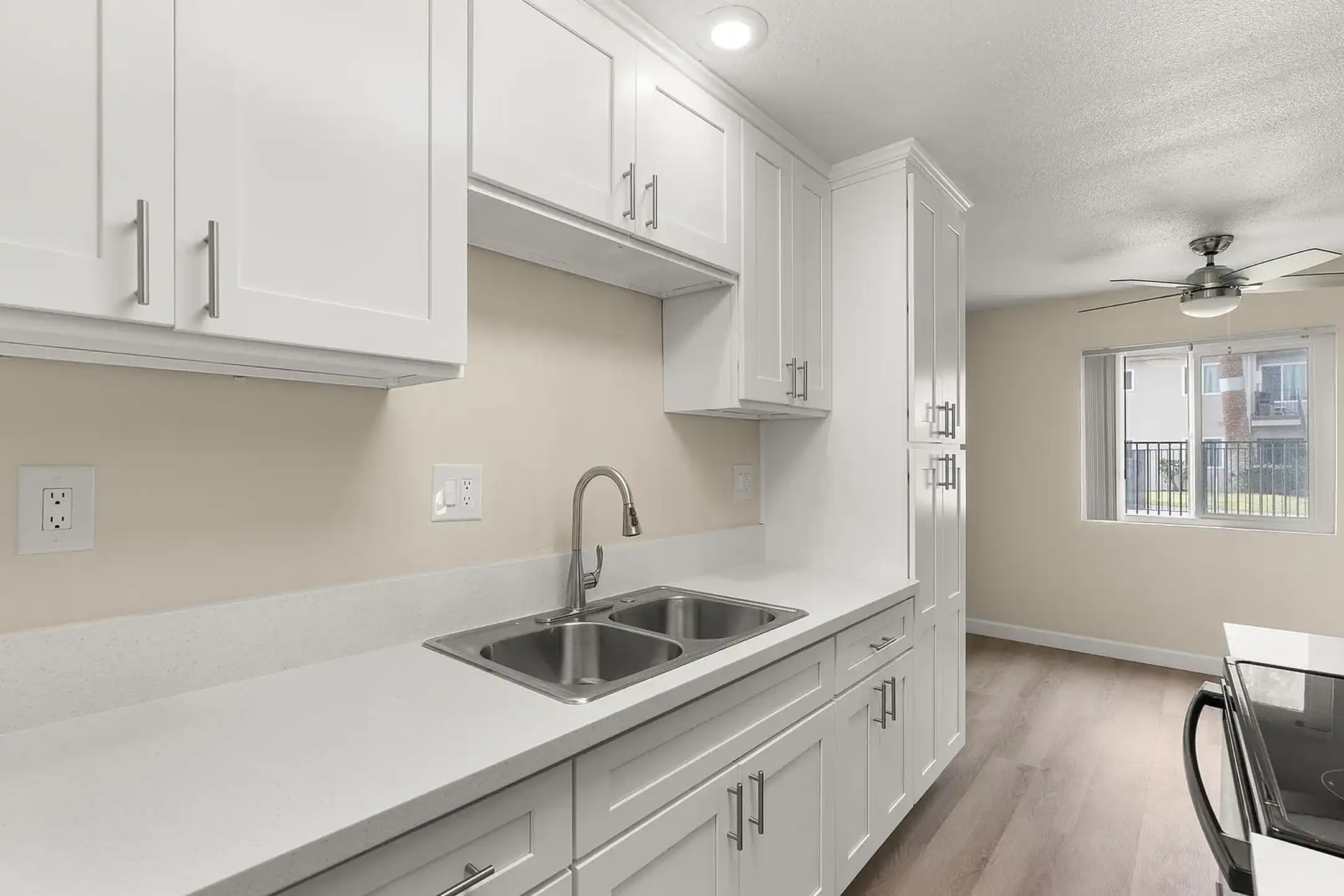 MAGNOLIA WEST APARTMENTS- RIVERSIDE, CA 8124 Magnolia Ave