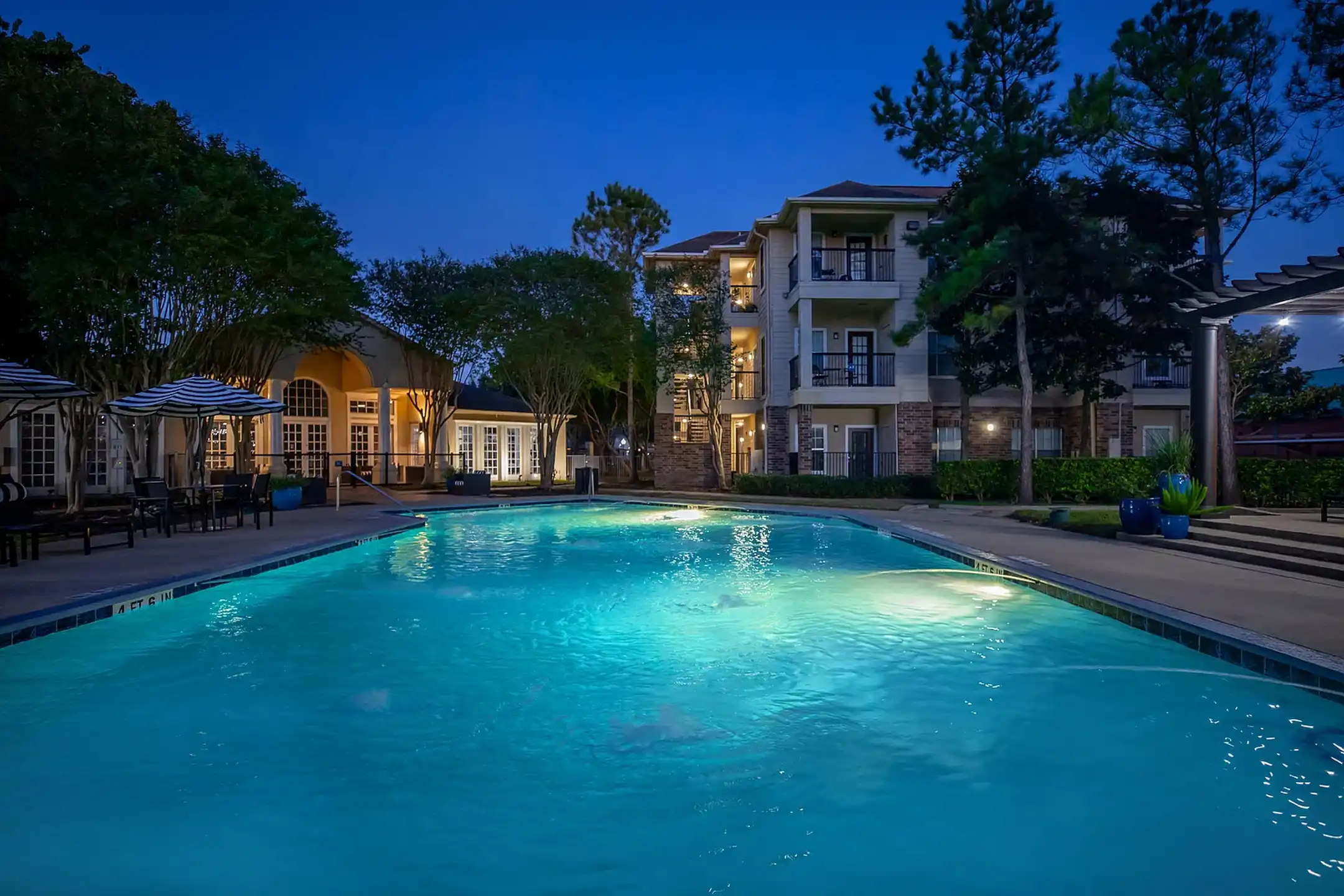 Westchase Forest - 11355 Richmond Ave - Houston, TX | Rent.