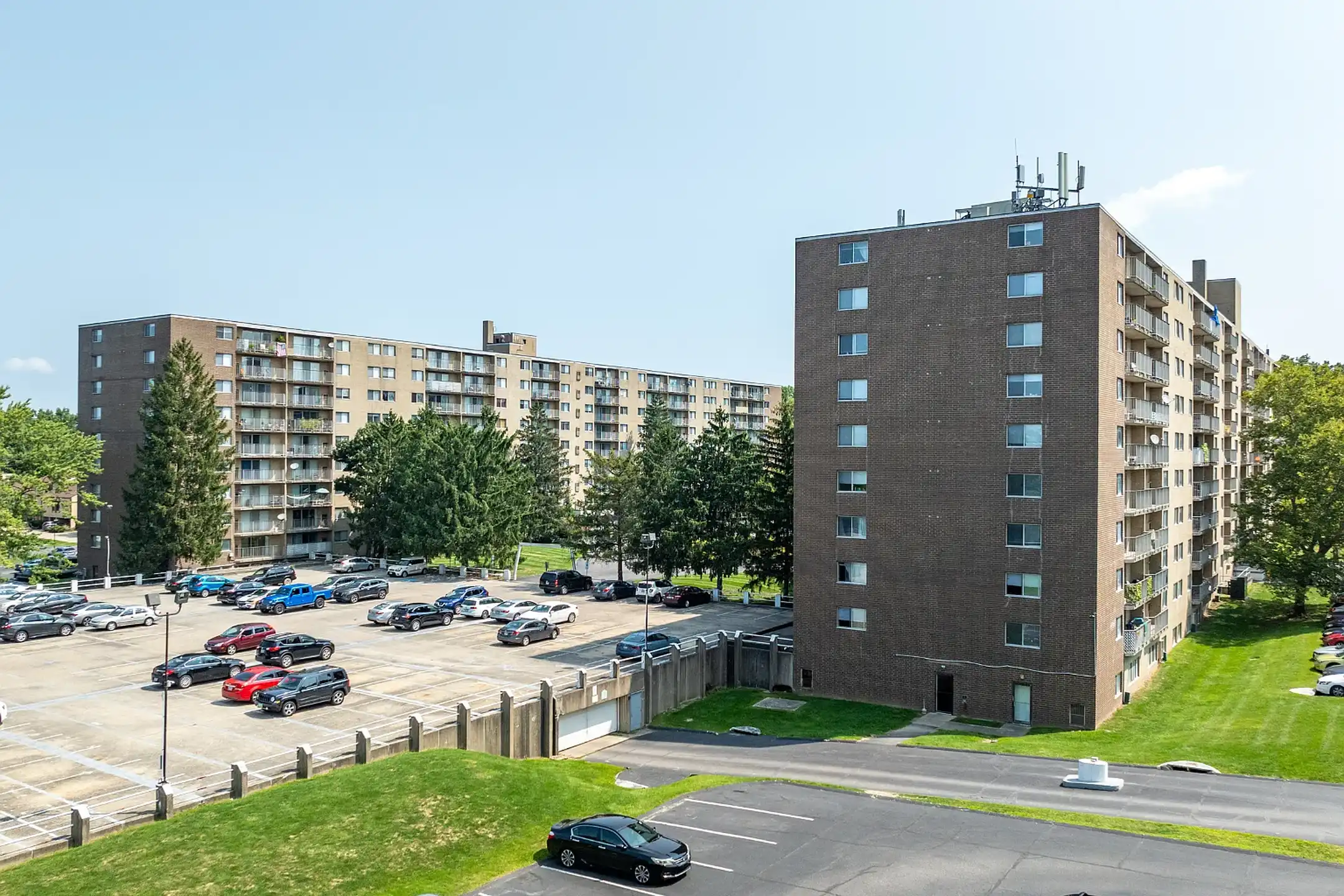 Portage Towers Apartments 2220 High St Cuyahoga Falls, OH