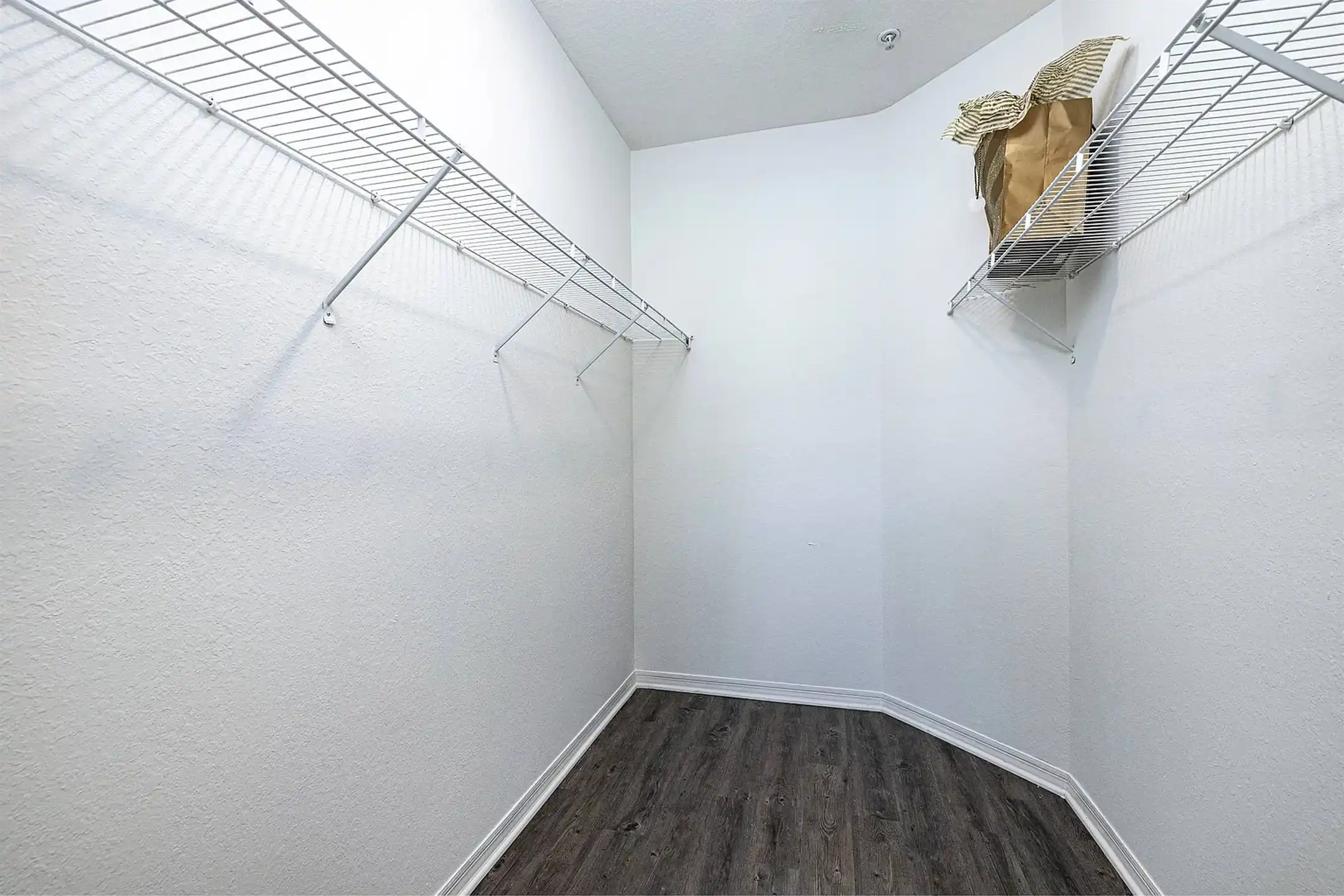 The Rexford at Waterford Lakes 13001 Lake Cypress Cir Orlando