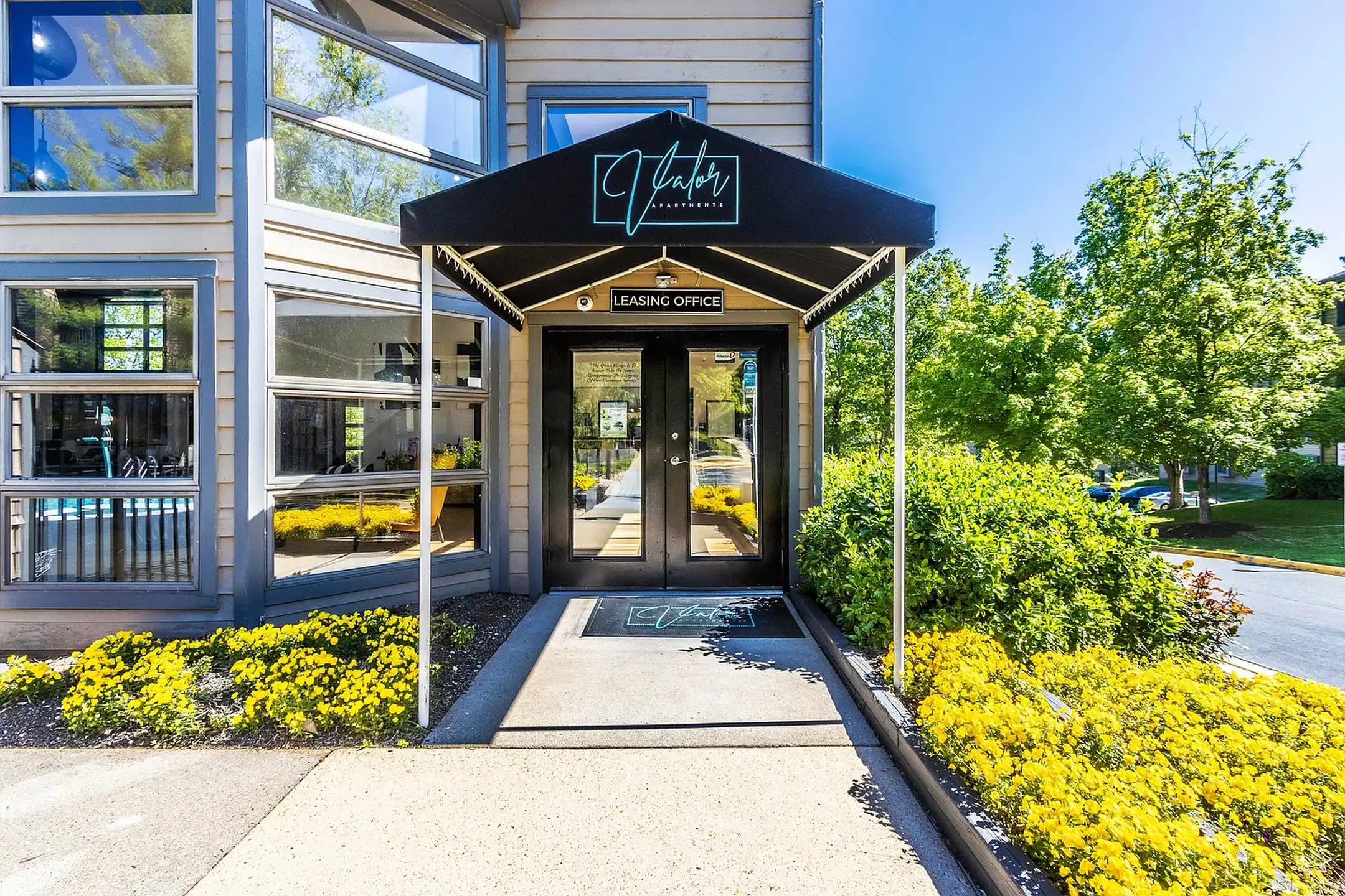 Valor Apartments 3411 Gateshead Manor Way Silver Spring, MD - Main Image