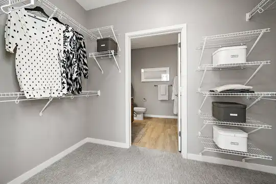 Apartments For Rent in Zip Code 55129 - 141 Apartments | Rent.com®