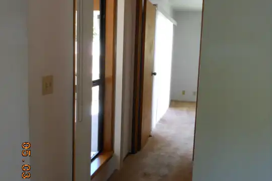 KEEN × STABRIDGE WAIMEA the apartment Apartments For Rent in