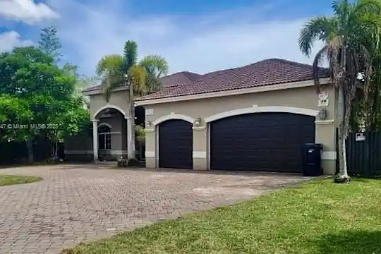 Houses For Rent in Zip Code 33177 - 72 Houses | Rent.com®
