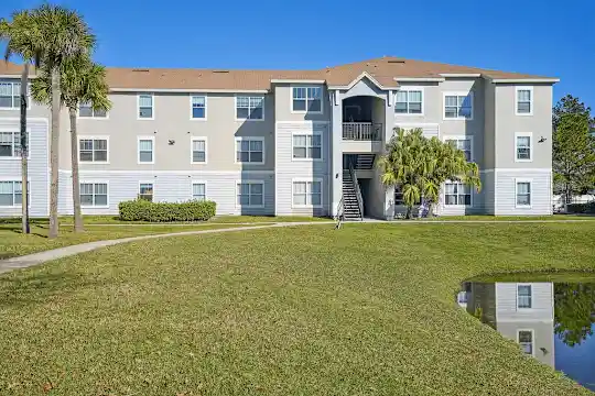 Apartment hunting red flags and warning signs