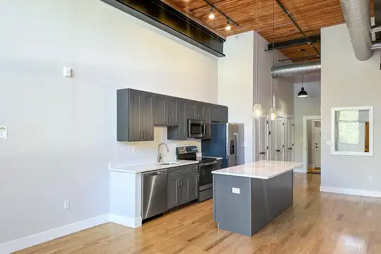 Apartments For Rent in Zip Code 01522 - 11 Apartments | Rent.com®