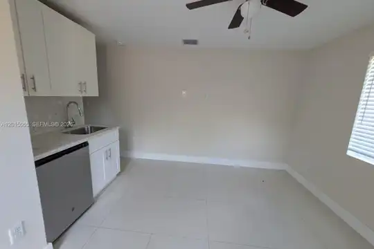 emiemi★rent Houses for Rent in 33144, FL - 20 Rentals in 33144, FL | Redfin