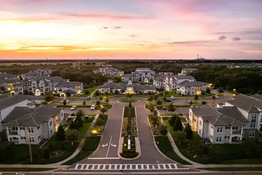 Apartments For Rent in Zip Code 33573 - 45 Apartments | Rent.com®