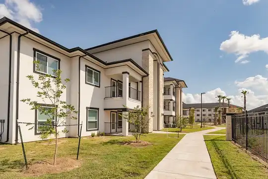 Apartments For Rent in Edinburg, TX - 451 Apartments | Rent.com®