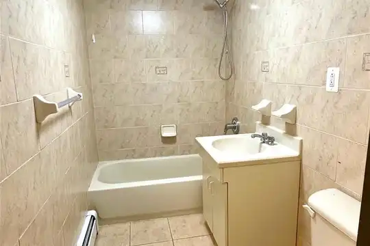 Apartments For Rent in Zip Code 11207 - 16 Apartments | Rent.com®