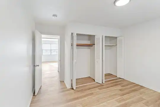 Apartments For Rent in Zip Code 40219 - 123 Apartments | Rent.com®