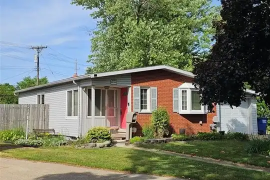 Houses For Rent in Zip Code 48186 - 9 Houses | Rent.com®