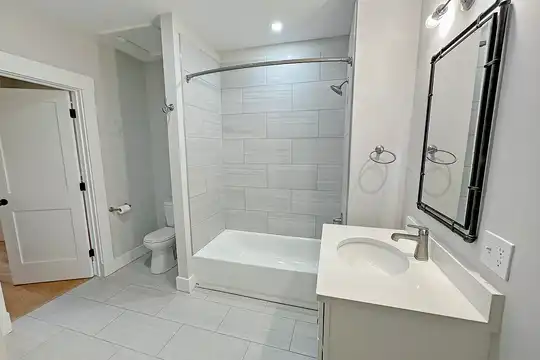 Apartments For Rent in Zip Code 01522 - 11 Apartments | Rent.com®