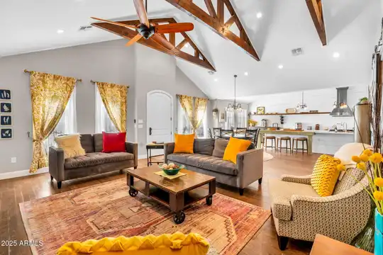 ARIZONAFREEDOM【B-18b】 La Esplanada - Phoenix, AZ Apartments | Realtor.com®