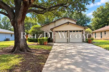 1309 Bryant St - Fort Worth, TX | Rent.