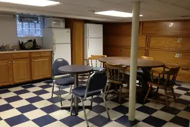 Doctors Guest House on Richmond with Co-Living Space - 353 Richmond Ave ...