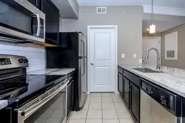 Corbin Crossing - 6801 W 138th Ter - Overland Park, KS | Rent.