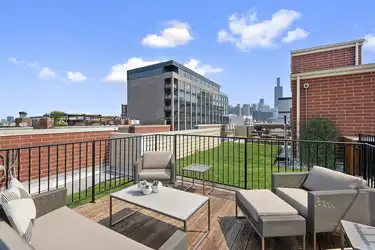 1241 W Jackson Blvd unit 2-0306 - Chicago, IL | Rent.