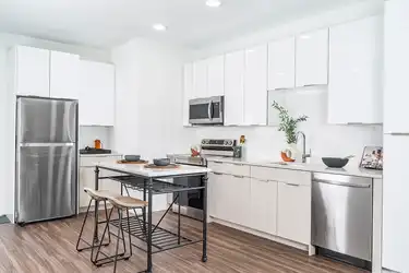 Modera Montville - 340 Changebridge Rd - Pine Brook, NJ | Rent.