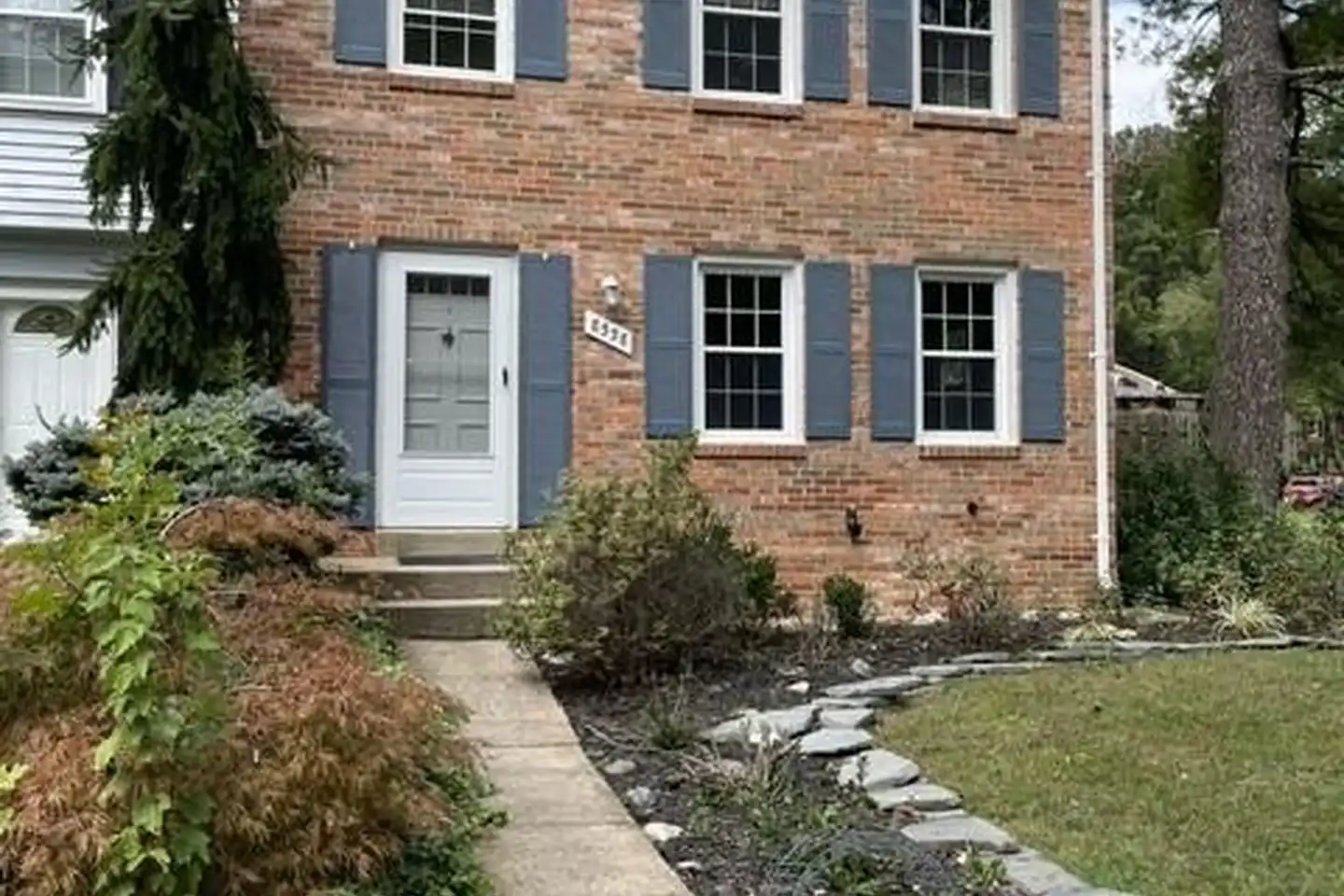 8338 Moline Pl - Springfield, VA | Rent.