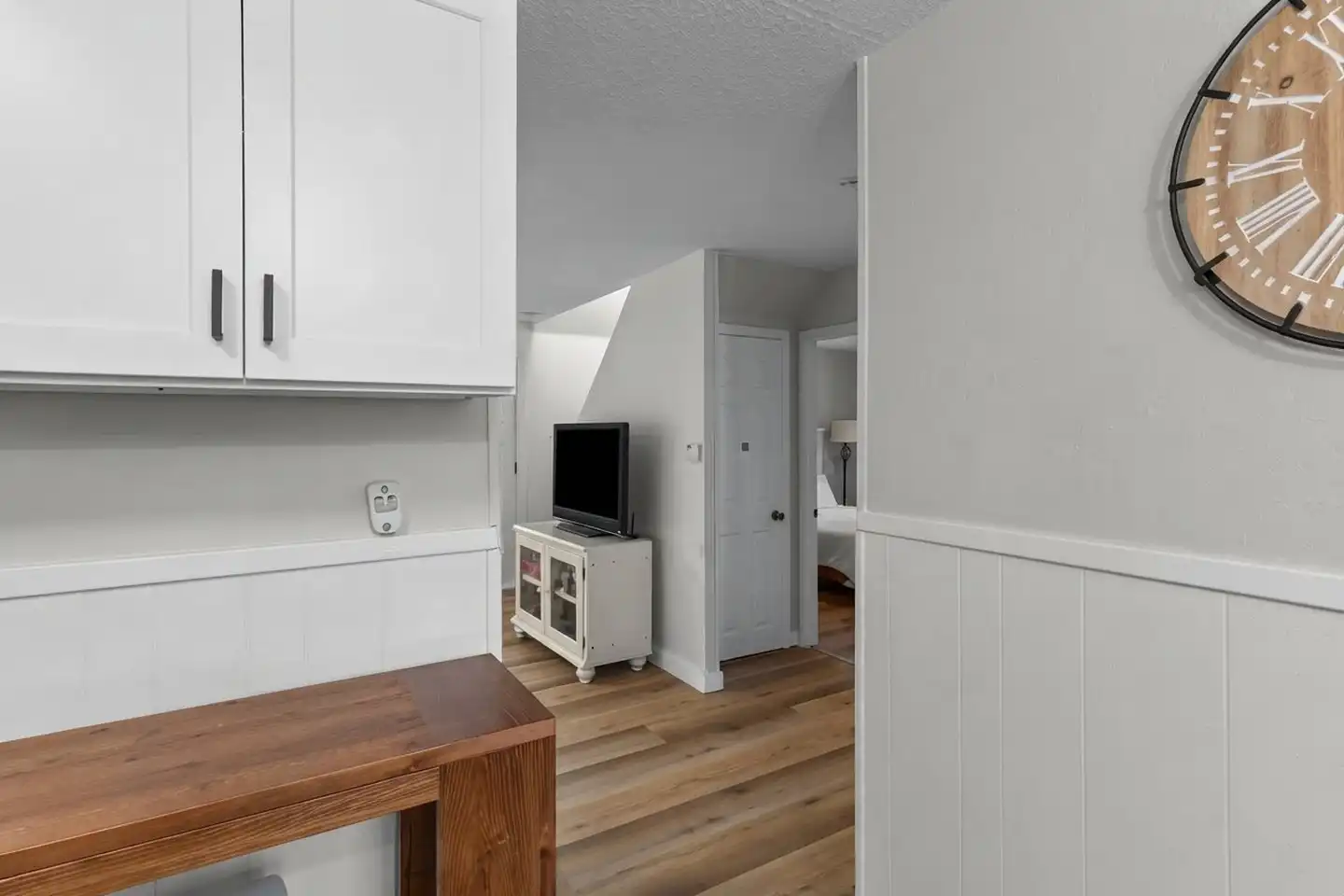 30 Bellridge Dr - Shrewsbury, MA | Rent.