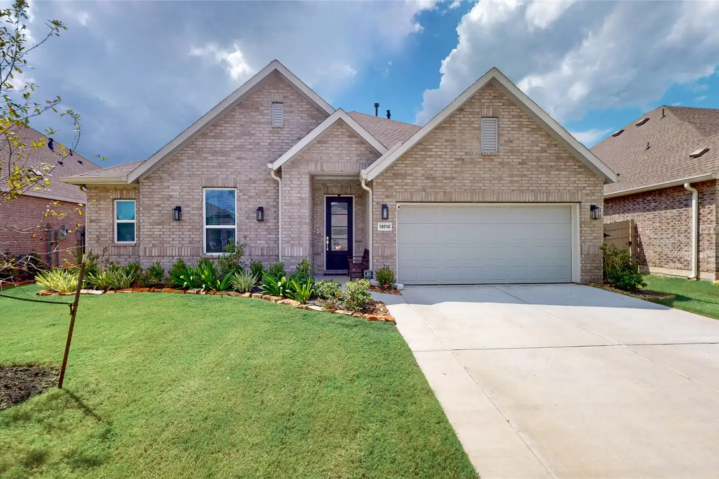 14914 Calluna Heather Ln - Conroe, TX | Rent.