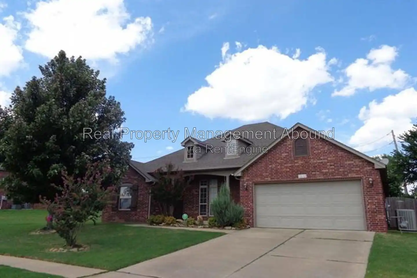 1012 W Fargo Ln - Broken Arrow, OK | Rent.
