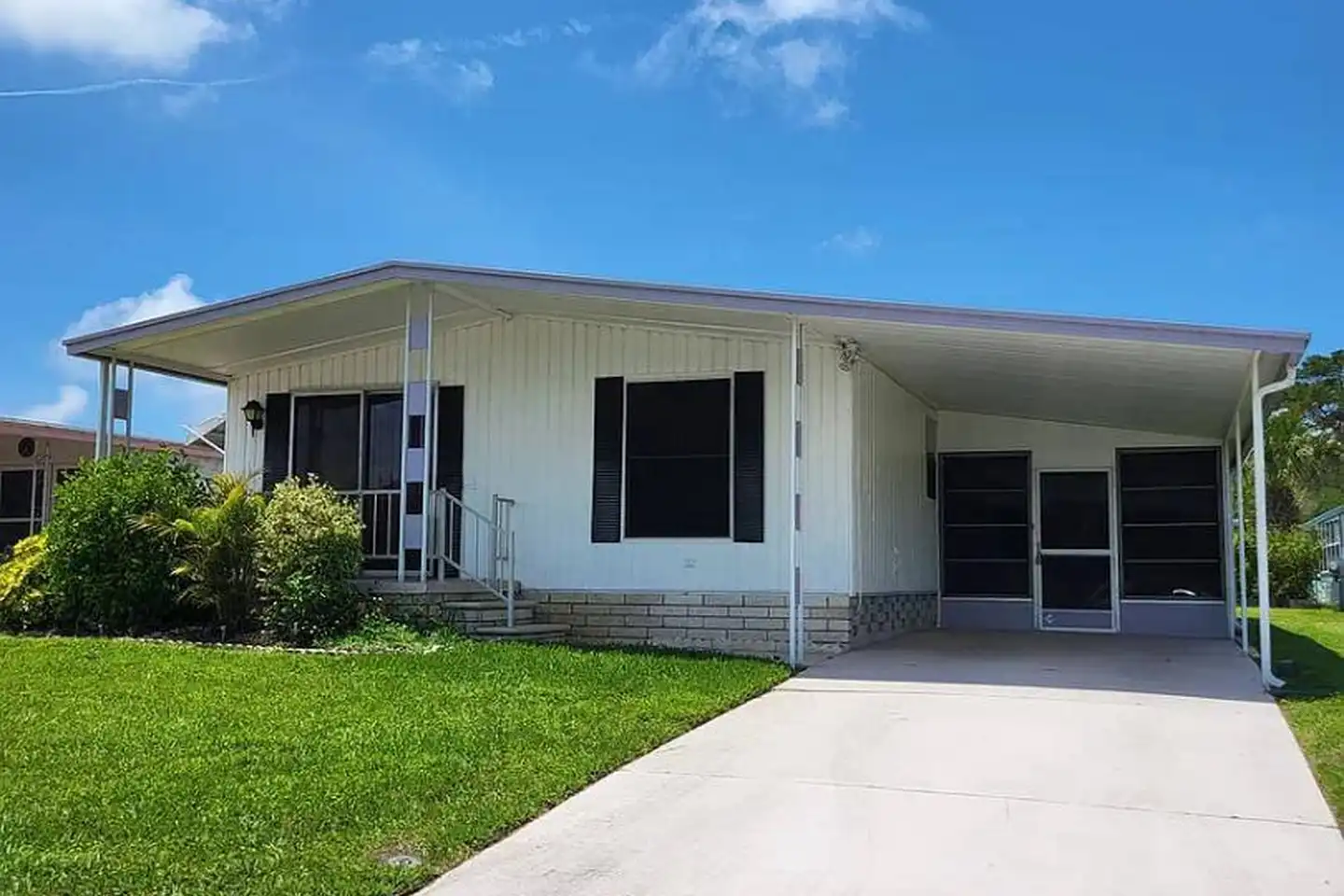 12117 Cartwright Dr - Hudson, FL | Rent.