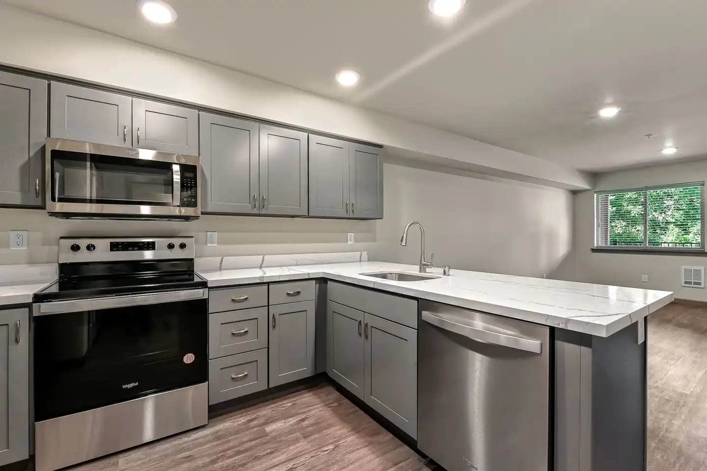 515 Telegraph Rd unit 109 - Bellingham, WA | Rent.